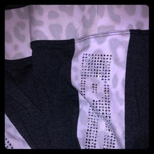 Victoria’s Secret “Pink” Leopard Leggings Sz L